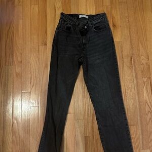 Abercrombie & Fitch Black The 90’s Straight Ultra High Rise